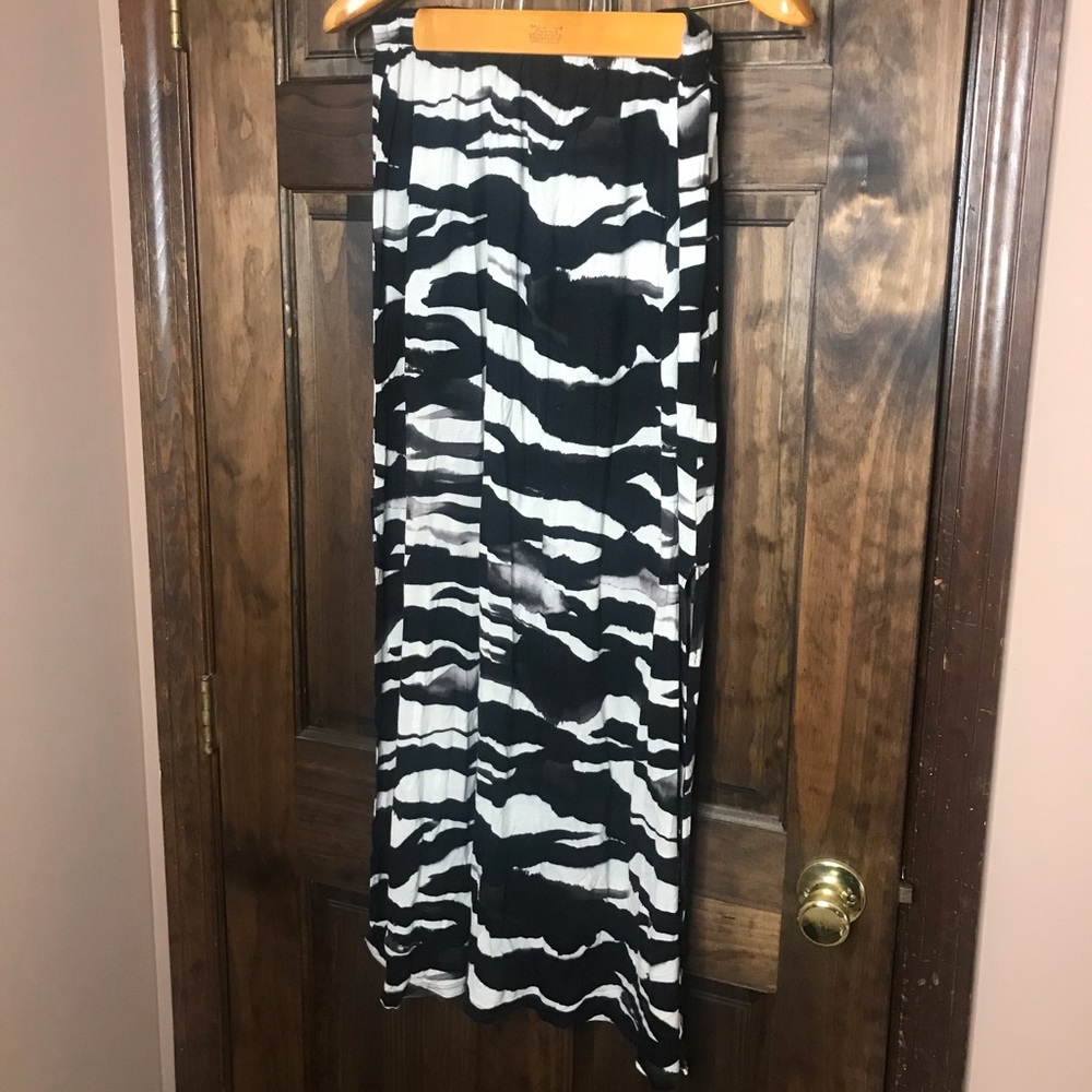 Black and white skirt